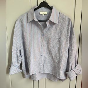 Cropped, starched, lilac and pink collared button-up